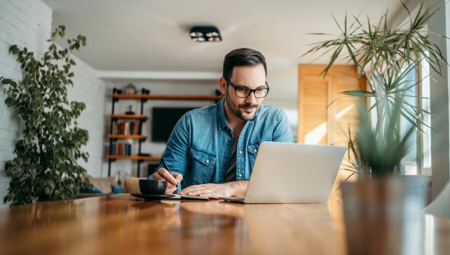 Yelp Careers, Yelp Remove Spam Comments Job Remote In UAE ( GL Accountant )